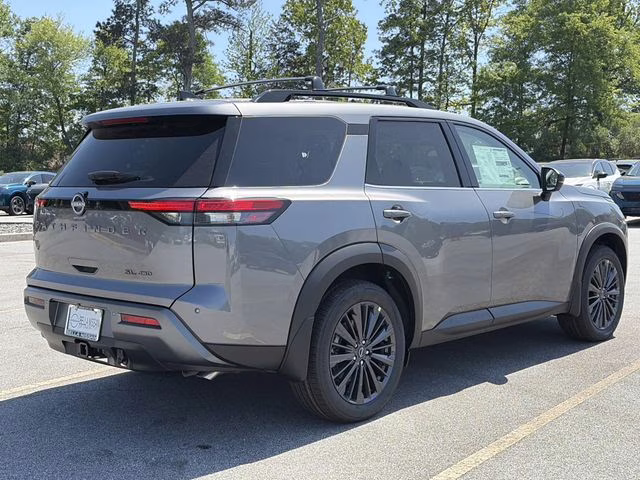 2026 Gun Metallic Nissan Pathfinder SL 4X4 SUV