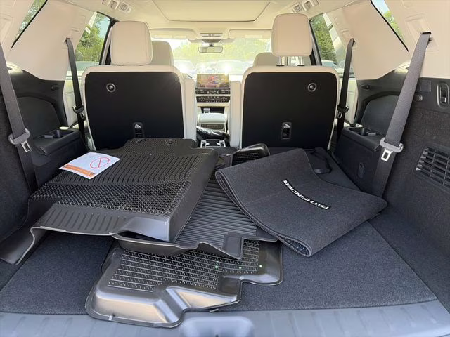 2026 Gun Metallic Nissan Pathfinder SL 4X4 SUV