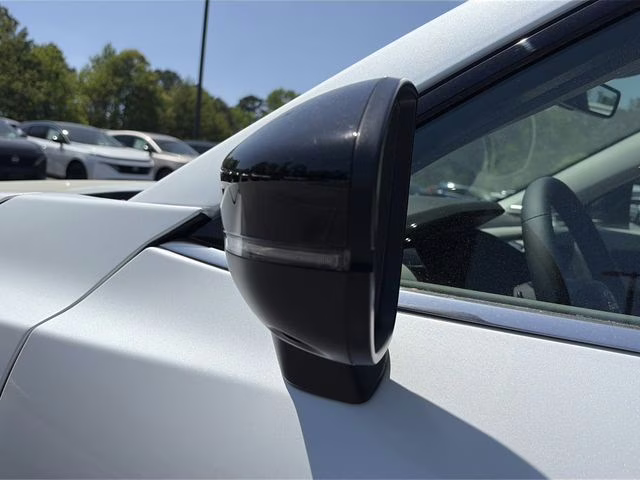 2026 Everest White Pearl Tricoat Nissan Pathfinder SL 4X4 SUV