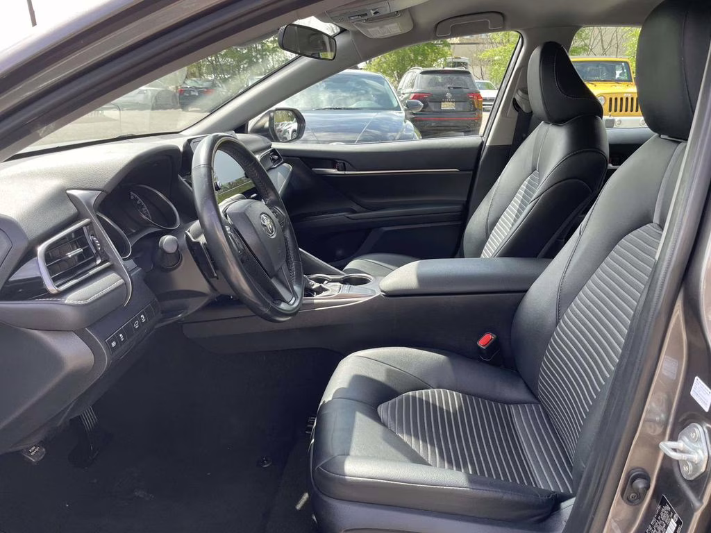 2024 Predawn Gray Mica Toyota Camry SE FWD Sedan