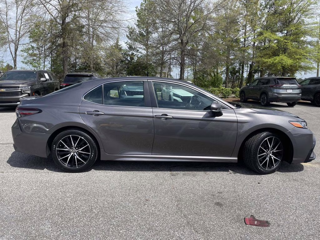 2024 Predawn Gray Mica Toyota Camry SE FWD Sedan