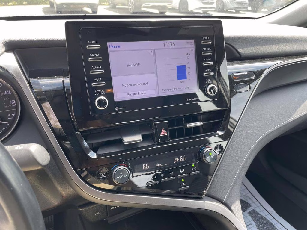 2024 Predawn Gray Mica Toyota Camry SE FWD Sedan