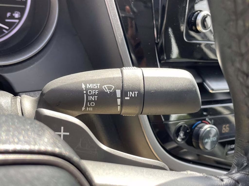 2024 Predawn Gray Mica Toyota Camry SE FWD Sedan