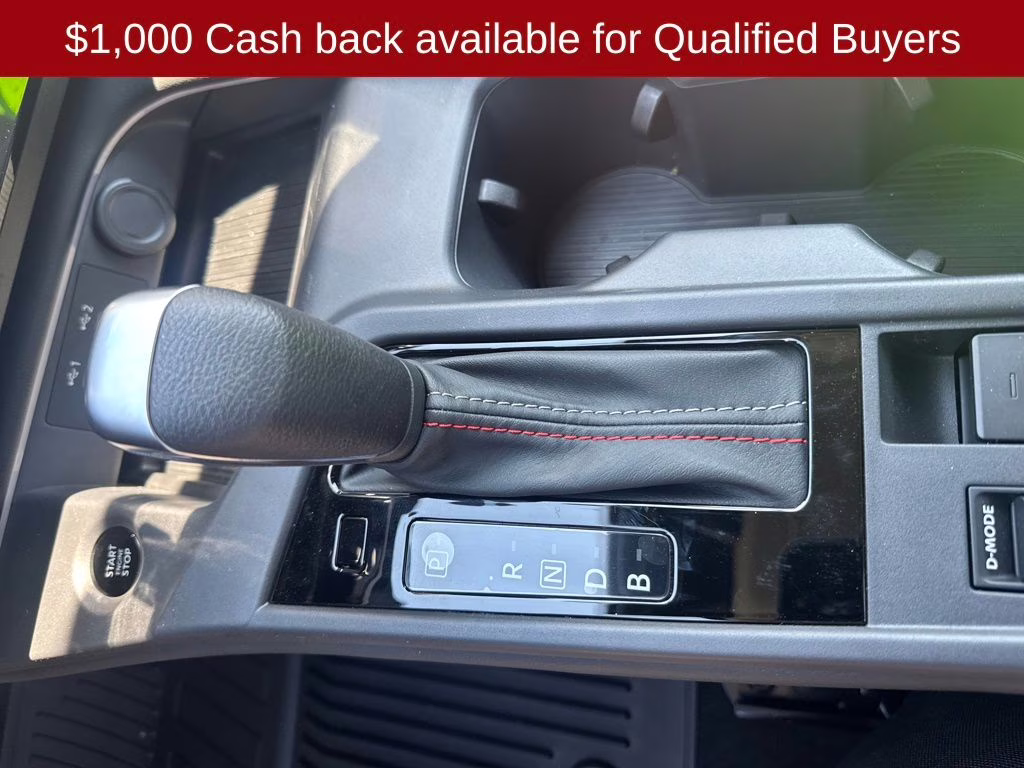 2026 Bluestone Pearl/Super Blk Nissan Sentra SR FWD Sedan