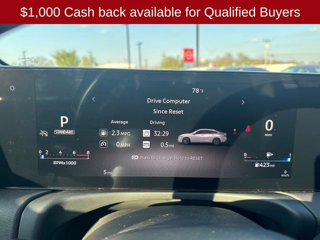 2026 Aspen White/Super Black Nissan Sentra SR FWD Sedan