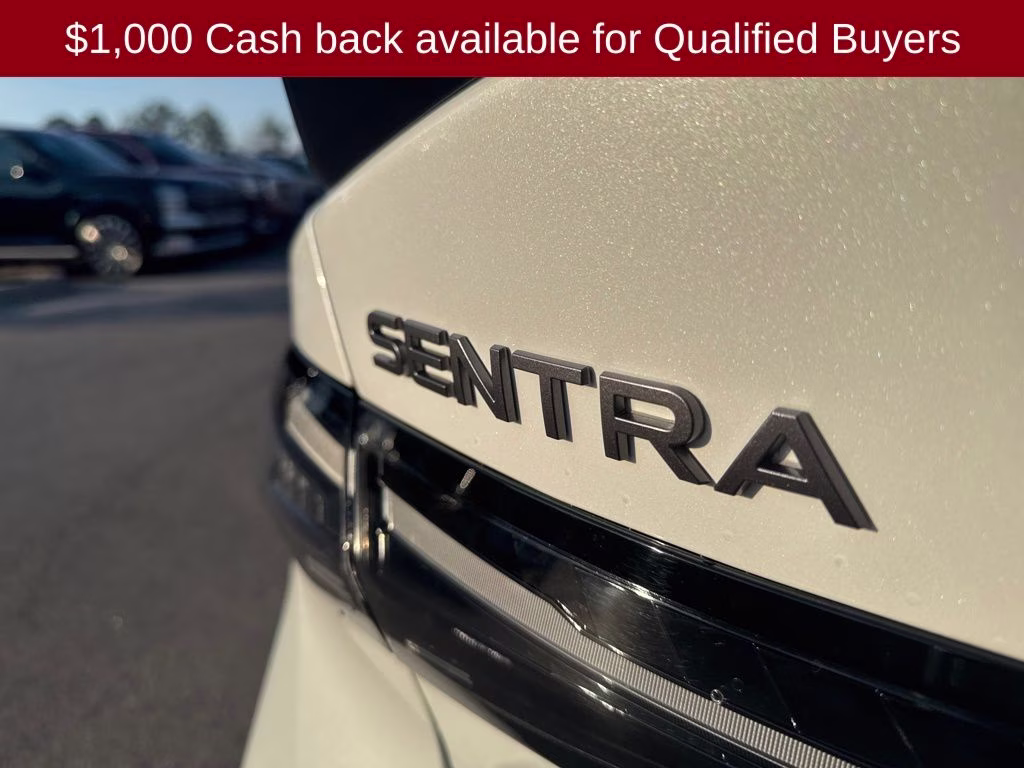 2026 Aspen White/Super Black Nissan Sentra SR FWD Sedan