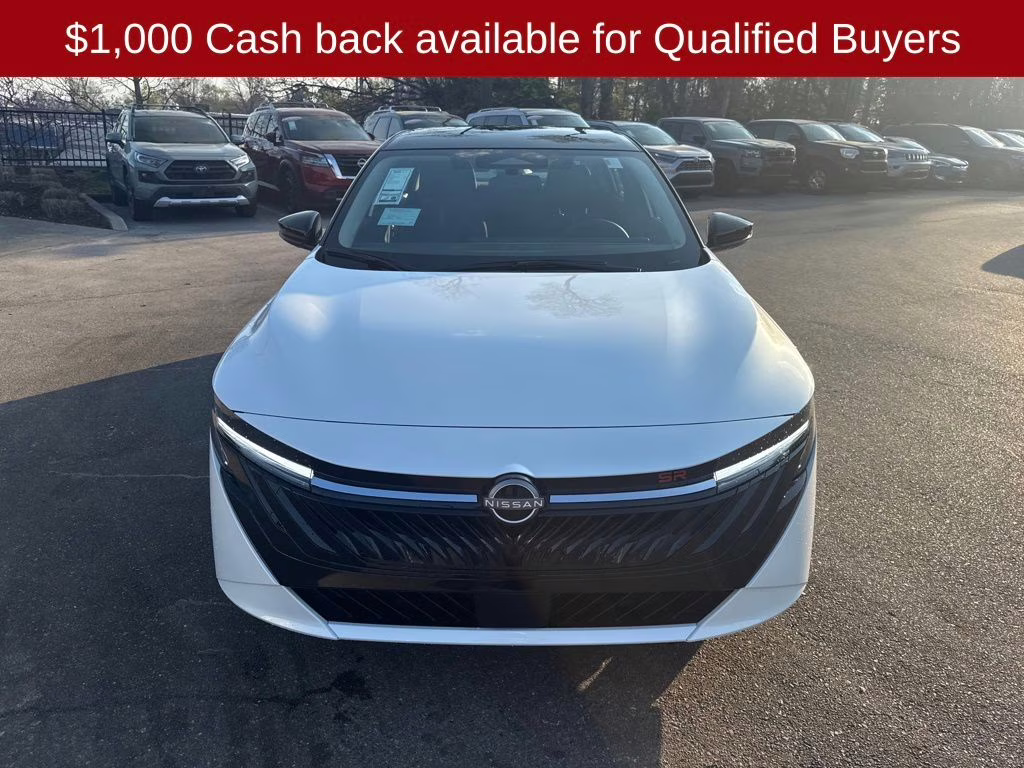 2026 Aspen White/Super Black Nissan Sentra SR FWD Sedan