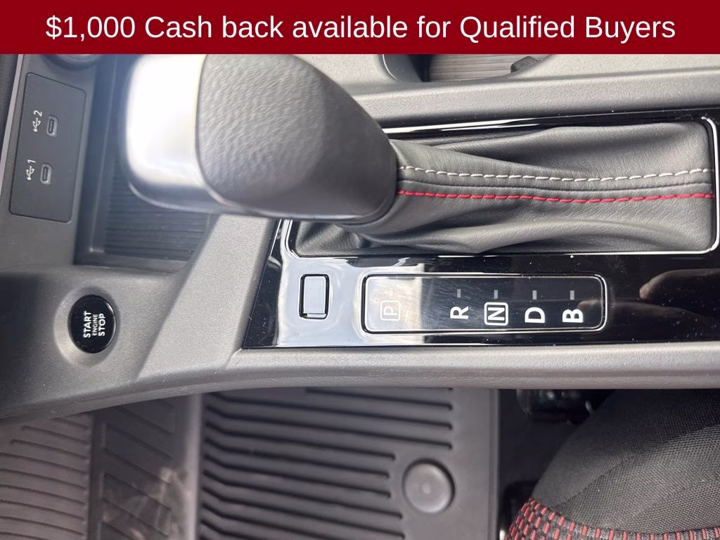 2026 Aspen White/Super Black Nissan Sentra SR FWD Sedan