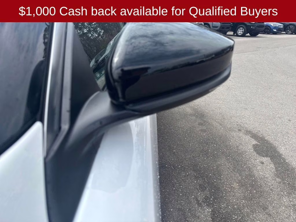 2026 Aspen White/Super Black Nissan Sentra SR FWD Sedan