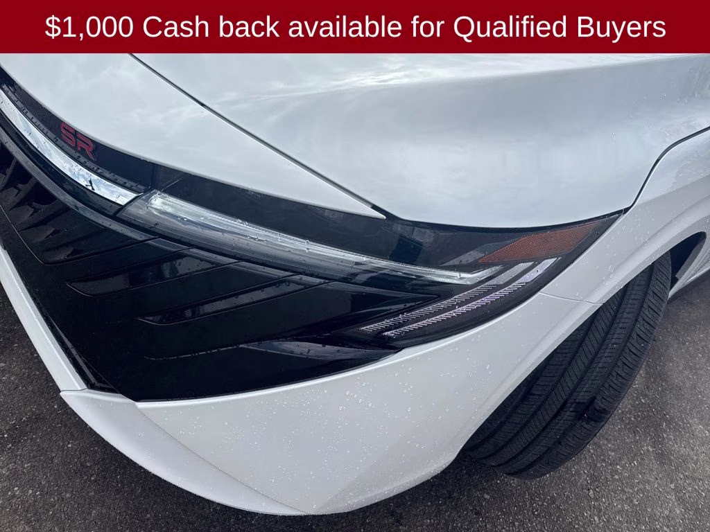 2026 Aspen White/Super Black Nissan Sentra SR FWD Sedan