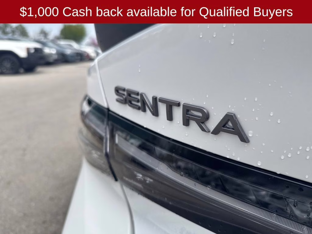2026 Aspen White/Super Black Nissan Sentra SR FWD Sedan
