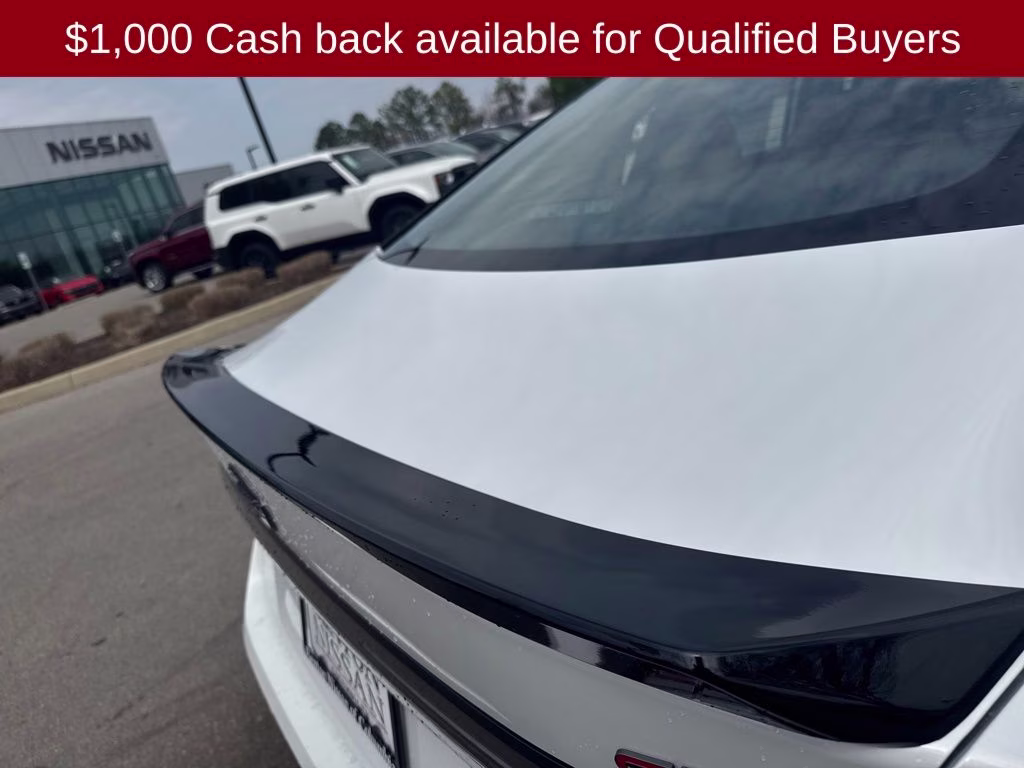2026 Aspen White/Super Black Nissan Sentra SR FWD Sedan