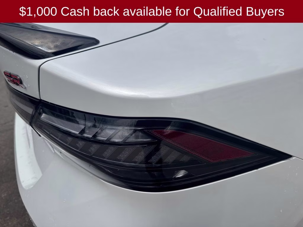 2026 Aspen White/Super Black Nissan Sentra SR FWD Sedan