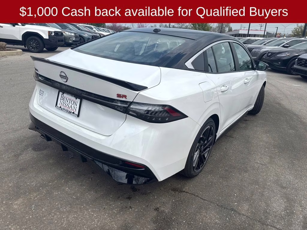 2026 Aspen White/Super Black Nissan Sentra SR FWD Sedan