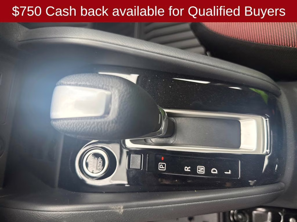 2025 Gray Sky Pearl Nissan Versa 1.6 SR FWD Sedan