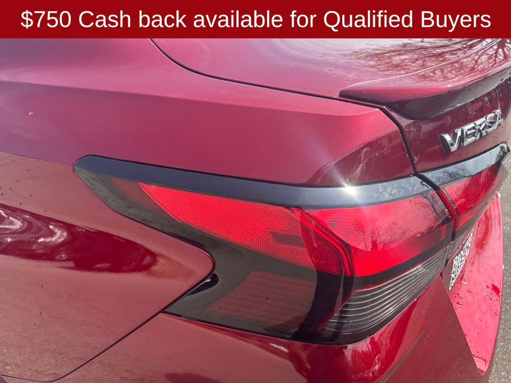 2025 Scarlet Ember Tintcoat Nissan Versa 1.6 SR FWD Sedan