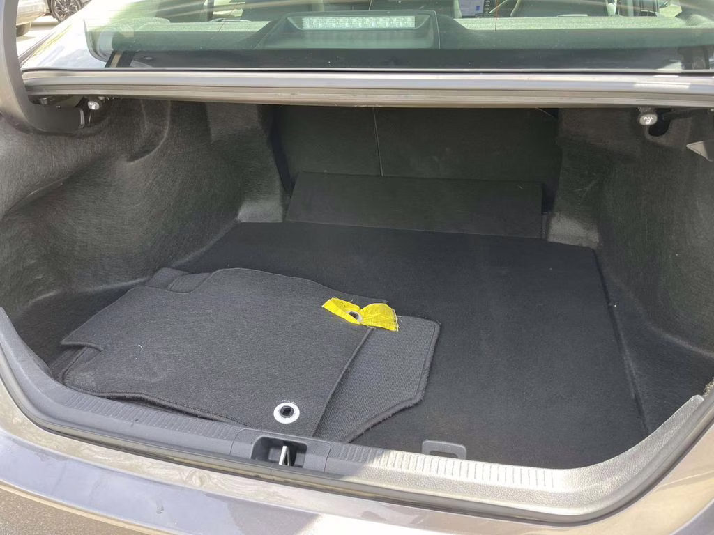 2024 Predawn Gray Mica Toyota Camry SE FWD Sedan