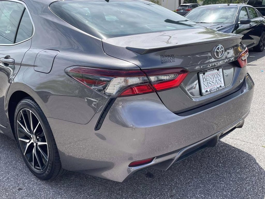 2024 Predawn Gray Mica Toyota Camry SE FWD Sedan