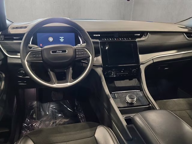 2024 Silver Zynith Jeep Grand Cherokee Altitude X 4X4 SUV