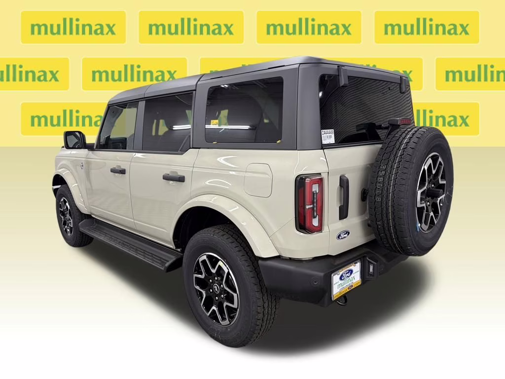 2026 Beige Ford Bronco Outer Banks 4X4 SUV
