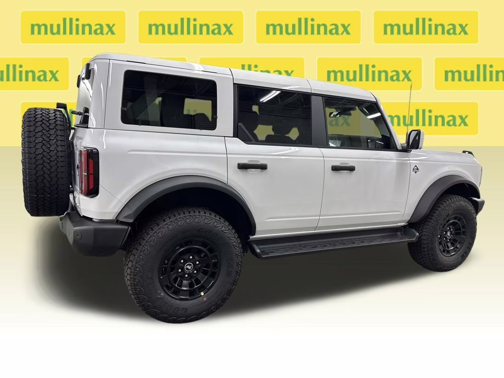 2026 OXFORD WHITE Ford Bronco Outer Banks 4X4 SUV