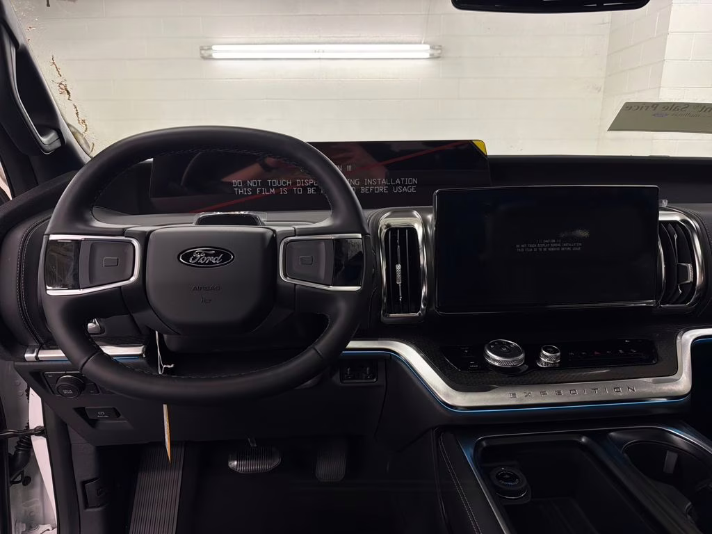 2026 STAR WHITE TRI-COAT Ford Expedition Platinum 4X4 SUV