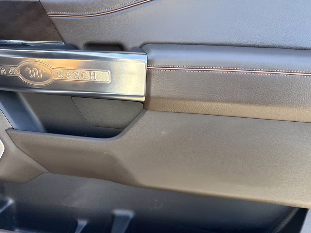 2023 Oxford White Ford Super Duty F-250 SRW King Ranch 4X4 Truck