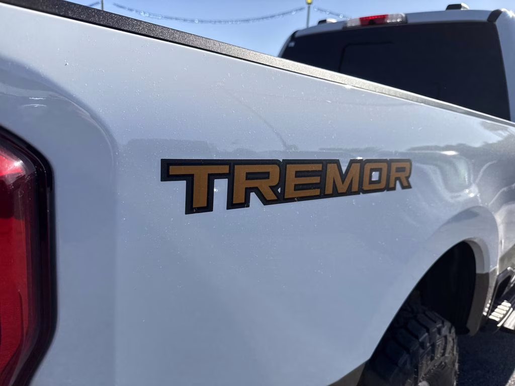 2023 Oxford White Ford Super Duty F-250 SRW King Ranch 4X4 Truck