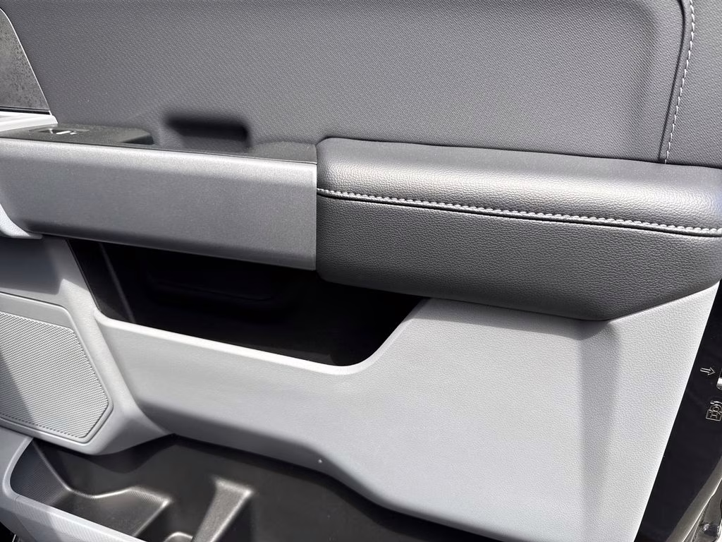 2024 Black Metallic Ford F-150 XLT 4X4 Truck