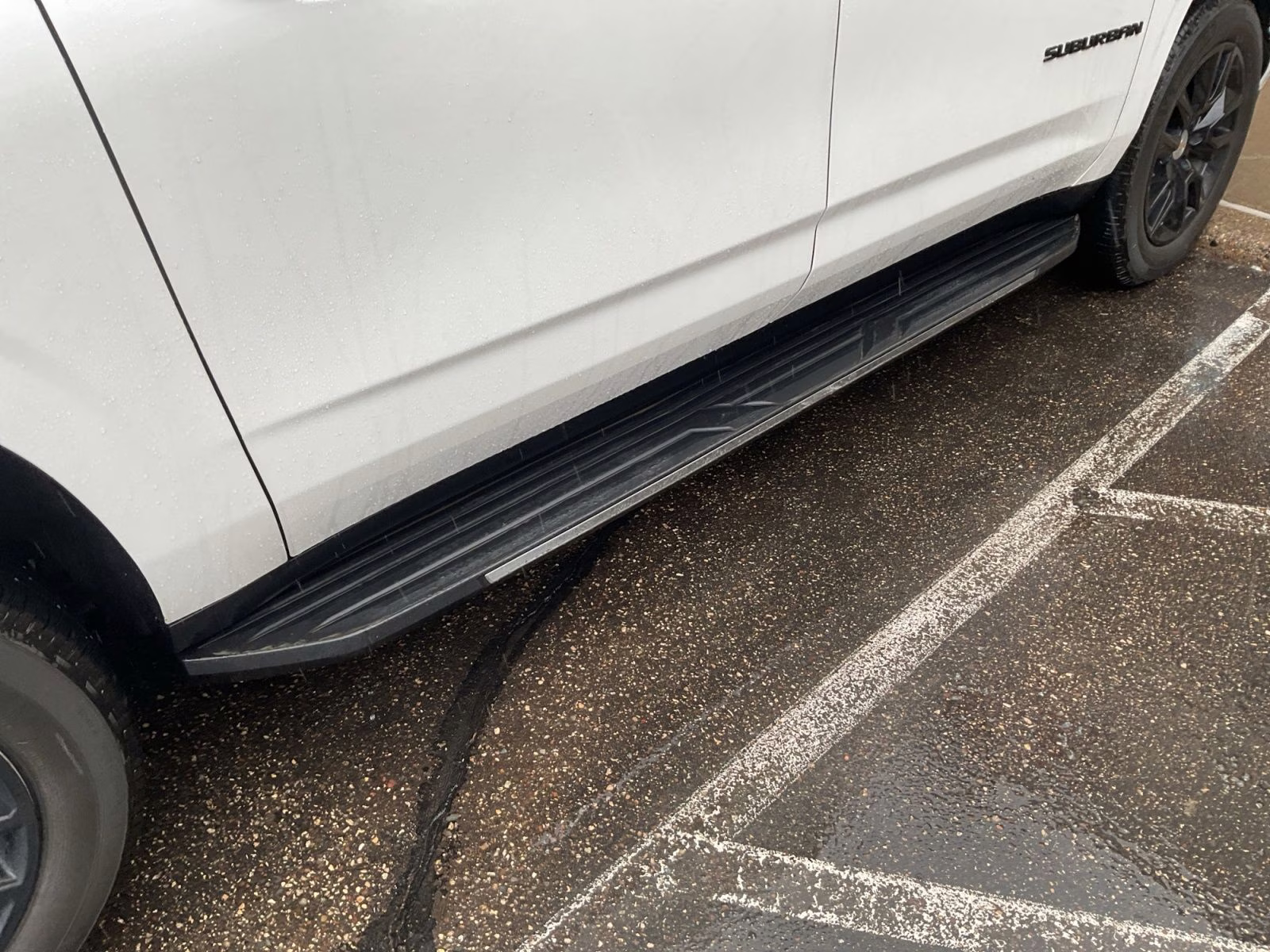 2022 Iridescent Pearl Tricoat Chevrolet Suburban LT 4X4 SUV