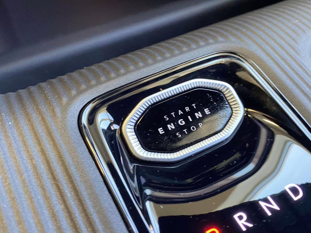 2026 Bright White Clearcoat Jeep Cherokee Laredo 4X4 SUV