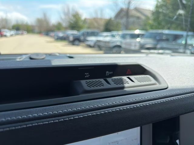 2026 Oxford White Ford Bronco Outer Banks 4X4 SUV