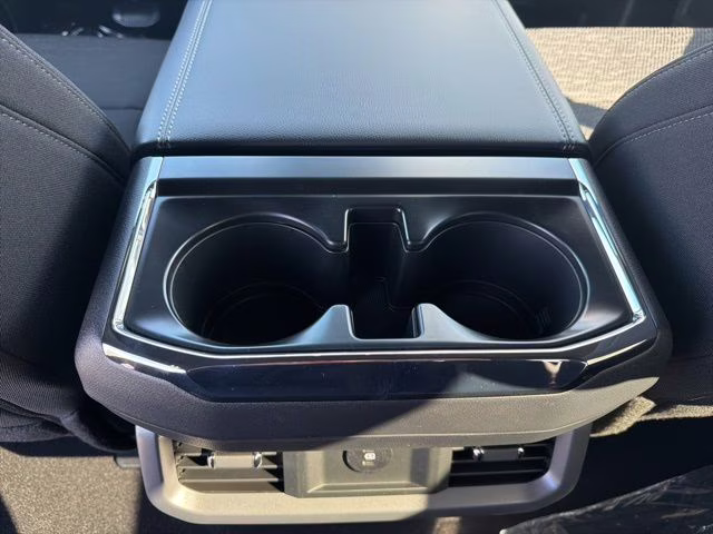 2026 Oxford White Ford F-150 XLT 4X4 Truck