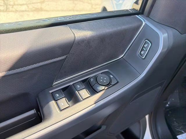 2026 Oxford White Ford F-150 XLT 4X4 Truck