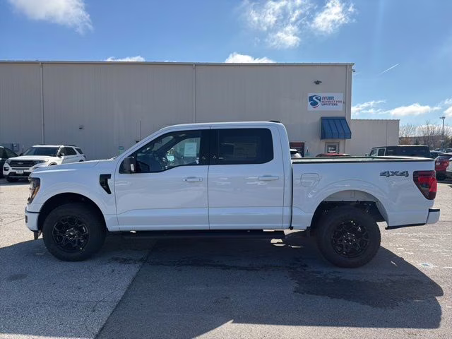 2026 Oxford White Ford F-150 XLT 4X4 Truck