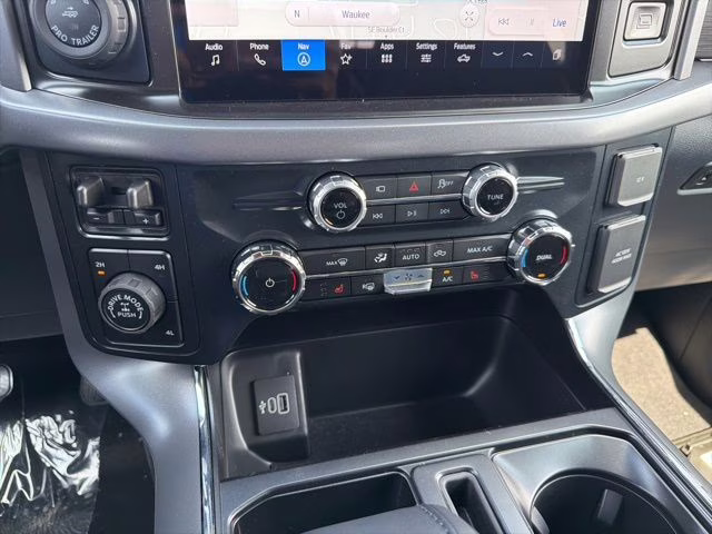 2026 Avalanche Ford F-150 XLT 4X4 Truck