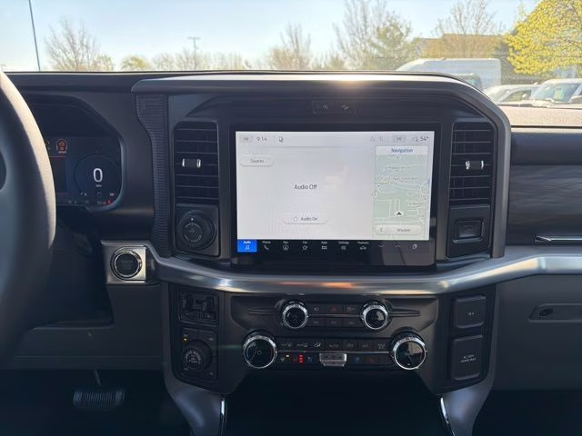 2026 Agate Black Metallic Ford F-150 Lariat 4X4 Truck