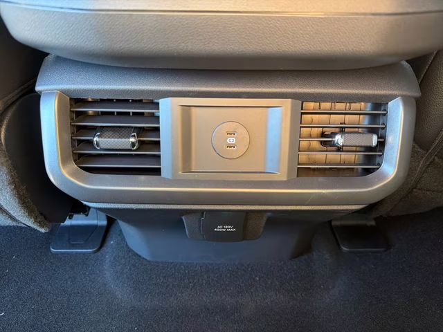 2026 Agate Black Metallic Ford F-150 Lariat 4X4 Truck