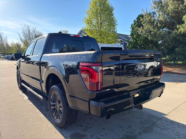 2026 Agate Black Metallic Ford F-150 Lariat 4X4 Truck