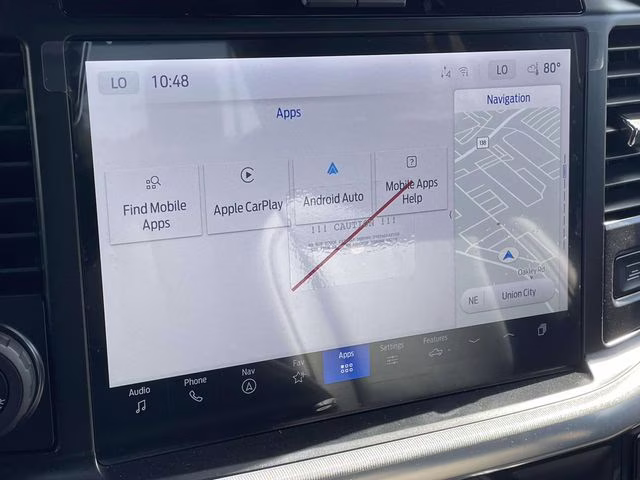 2025 Space White Metallic Ford F-150 Lariat 4X4 Truck