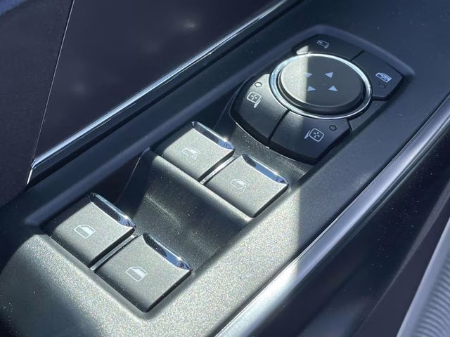 2025 White Metallic Ford F-150 Platinum 4X4 Truck