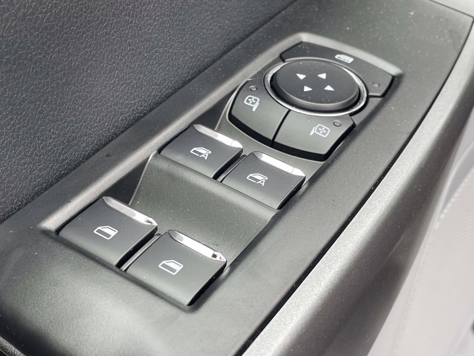 2026 Oxford White Ford Super Duty F-250 SRW XL 4X4 Truck