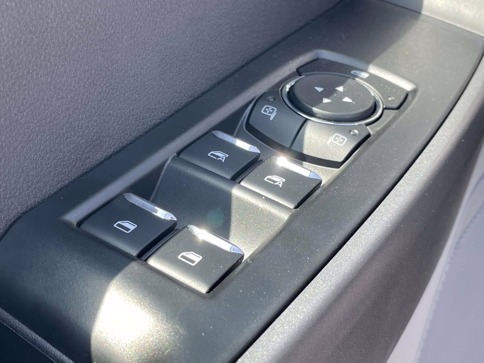 2026 Oxford White Ford Super Duty F-250 SRW XL 4X4 Truck