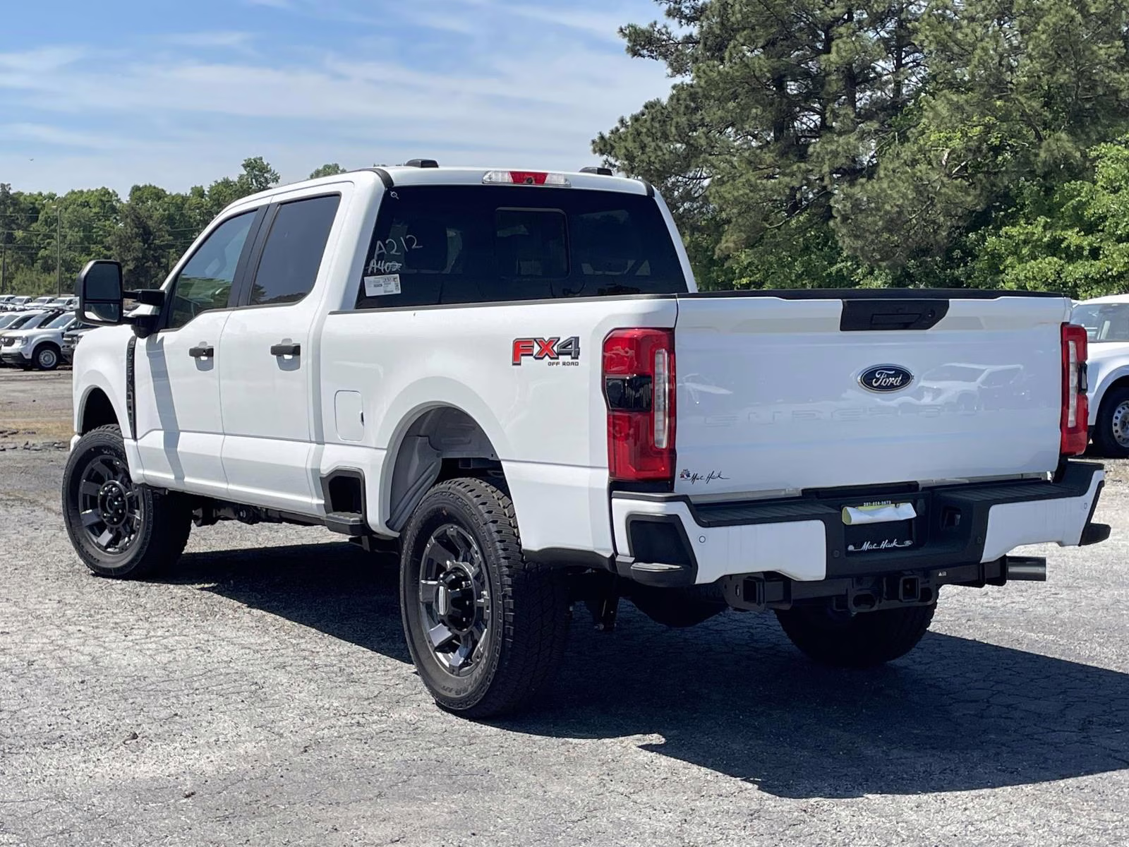 2026 Oxford White Ford Super Duty F-250 SRW XL 4X4 Truck