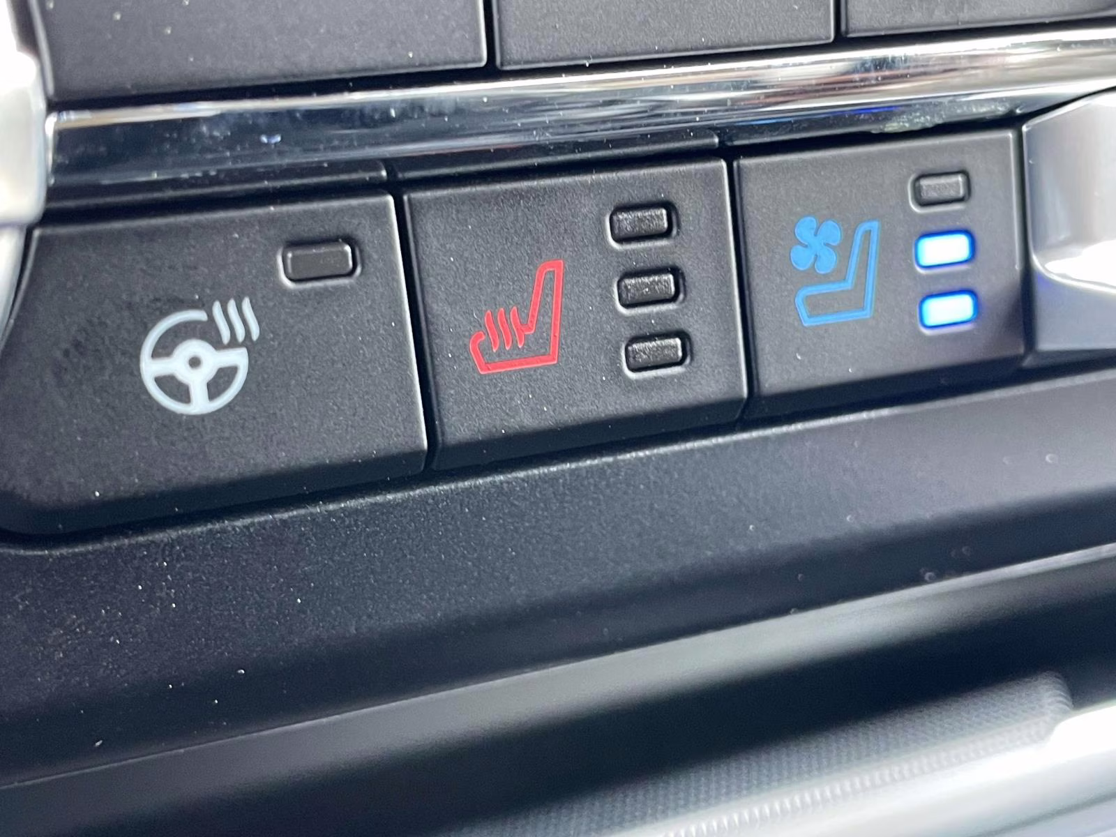 2026 White Metallic Ford Super Duty F-350 DRW Platinum 4X4 Truck