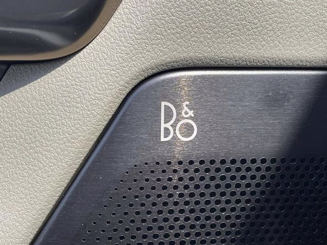 2026 White Metallic Ford Super Duty F-350 DRW Platinum 4X4 Truck