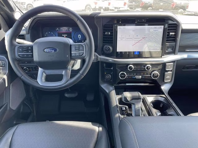 2025 Space White Metallic Ford F-150 Lariat 4X4 Truck