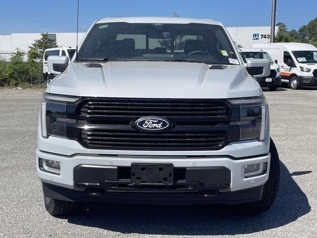 2025 White Metallic Ford F-150 Platinum 4X4 Truck