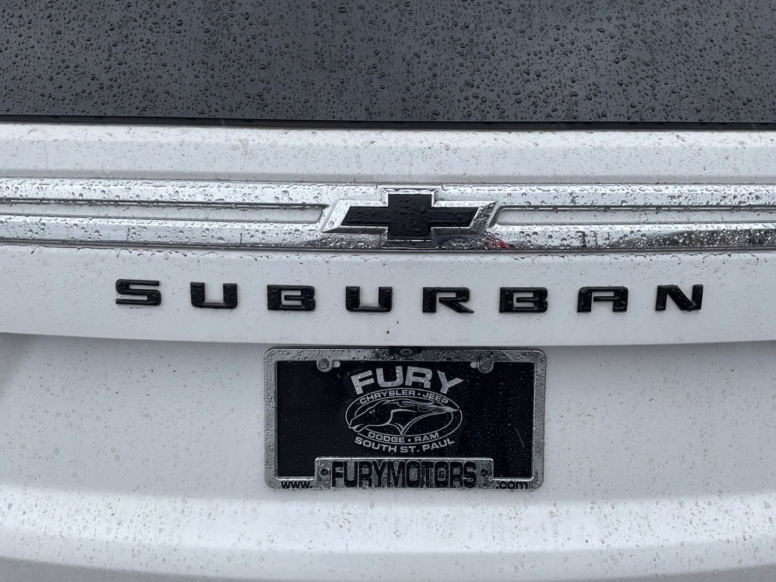 2022 Iridescent Pearl Tricoat Chevrolet Suburban LT 4X4 SUV