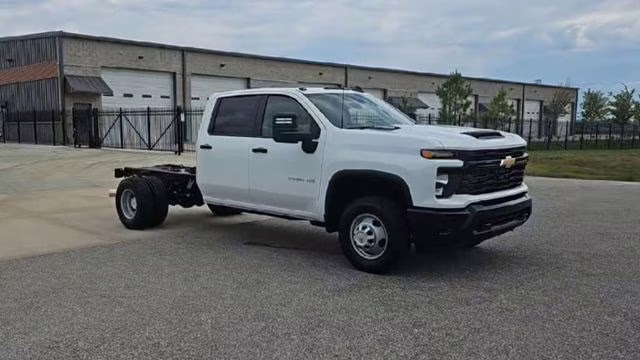 2026 Summit White Chevrolet Silverado 3500HD Work Truck 4X4 Truck